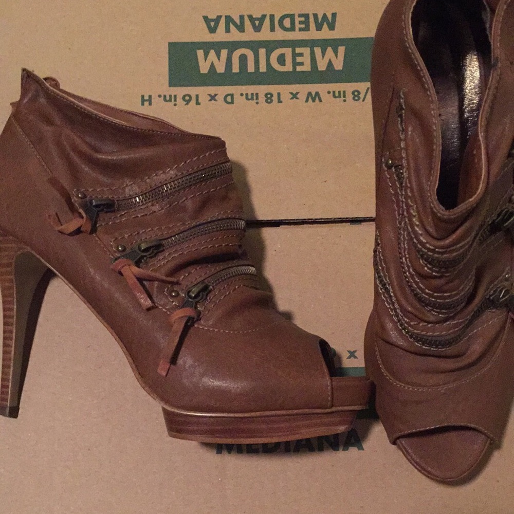 Platform peeptoe booties